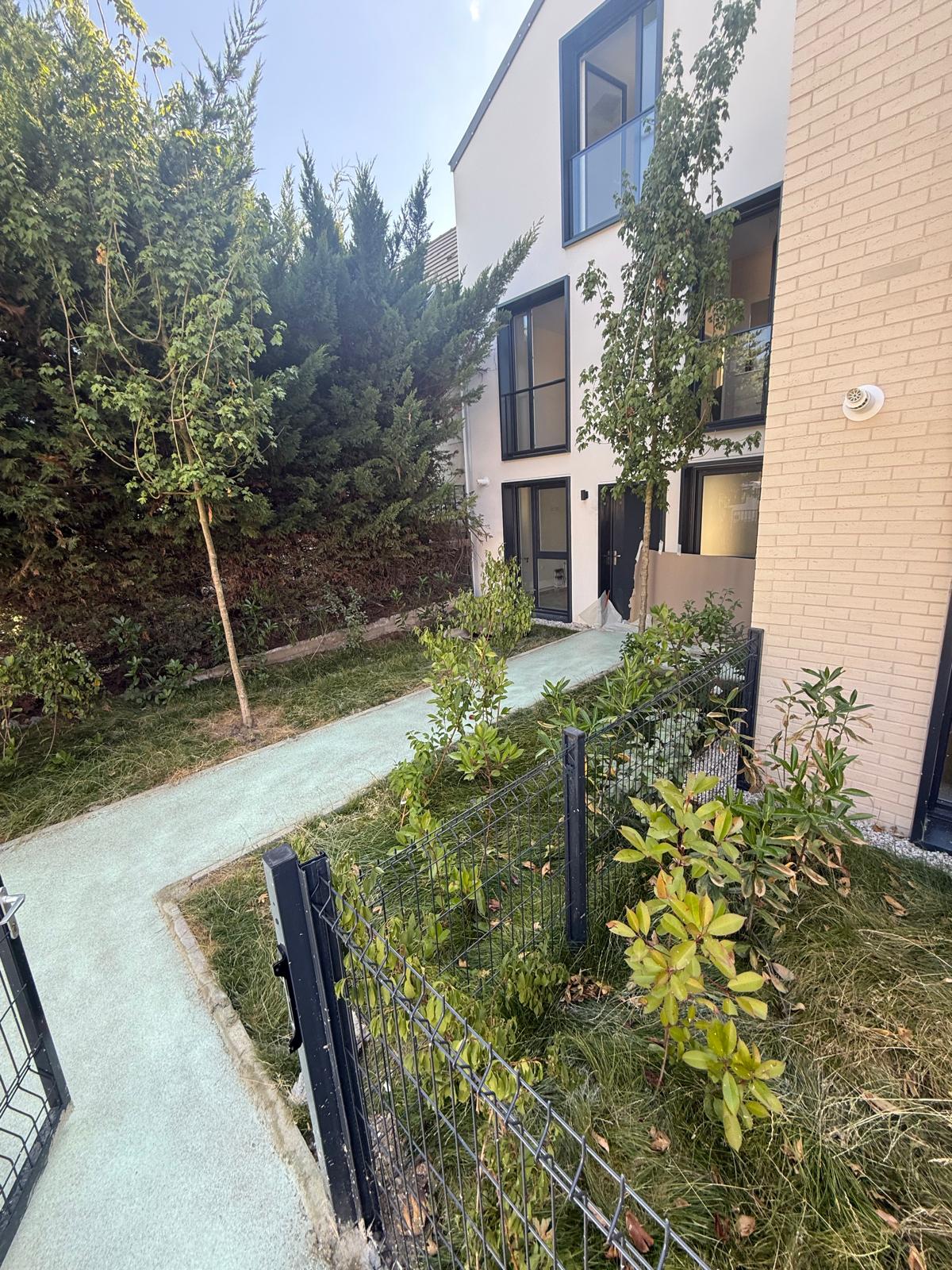 PHOTO 2026 01 03 19 53 40 2 1